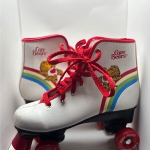 Vintage 1983 Care Bears White Roller Skates with Red Accents size 2 children’s